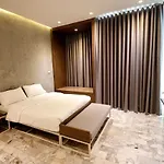 Y5 50 Sqmprivate Room Private Kitchen Bathtub